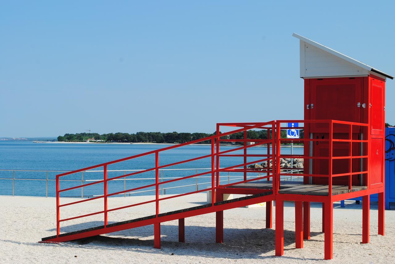 Holiday Home Ana Pula Ngoại thất bức ảnh